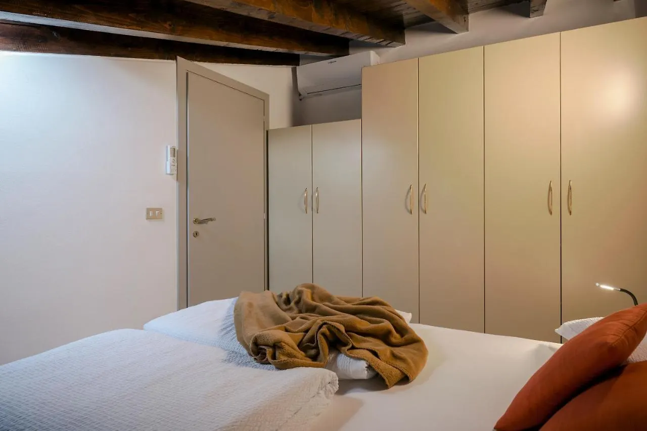 Apartment Lovely Mansard Iseo Portelle Holiday With Private Parking And Bike Storage
